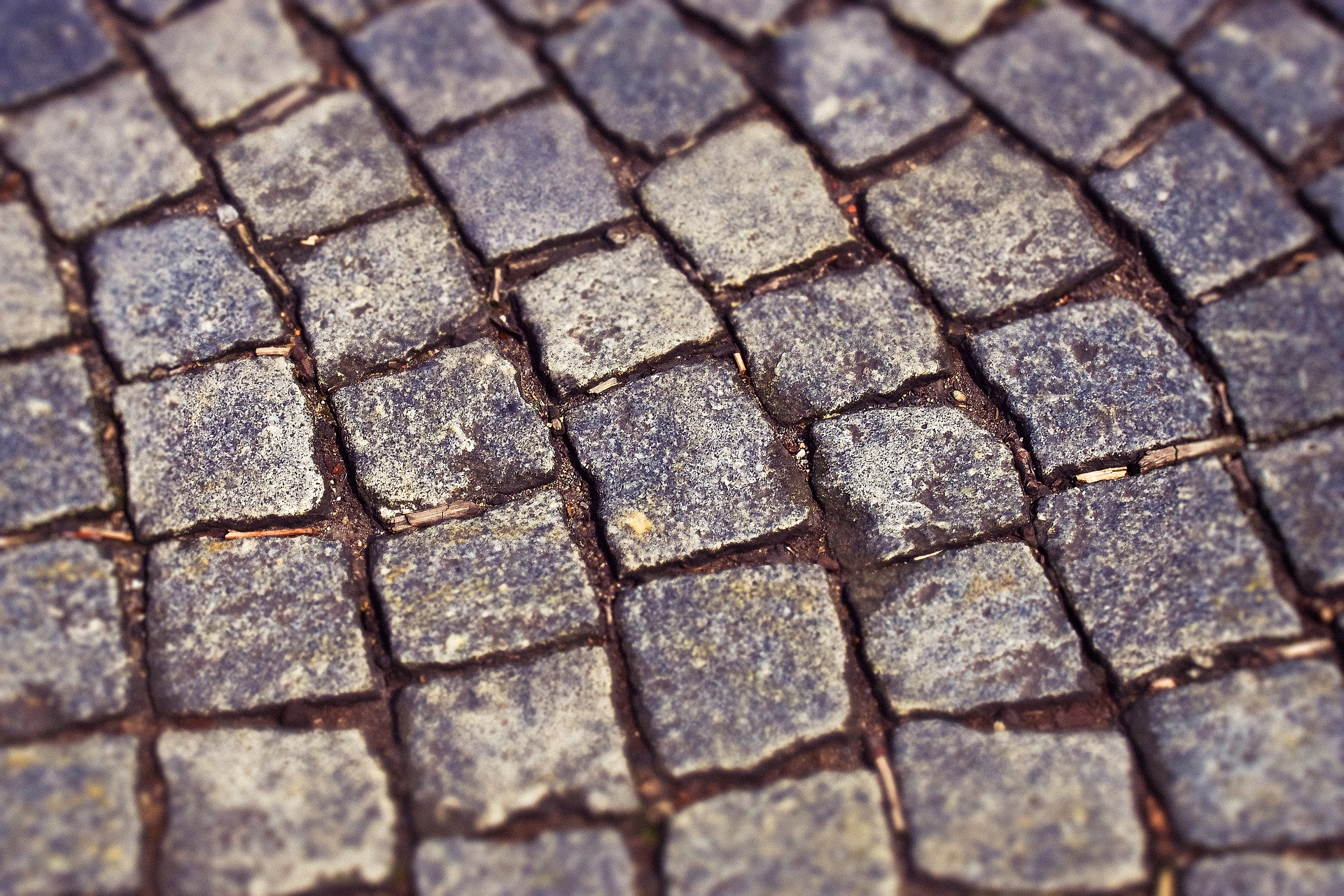 cobblestone-3383004_1920